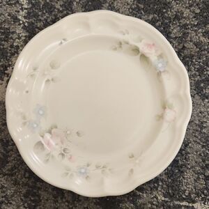 Pfaltzgraff Tea Rose Salad Dessert 7.5" Plate